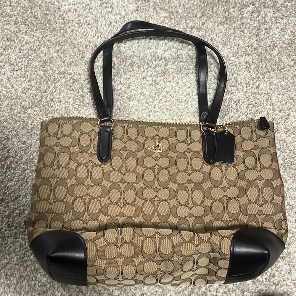 COACH, brown purse
